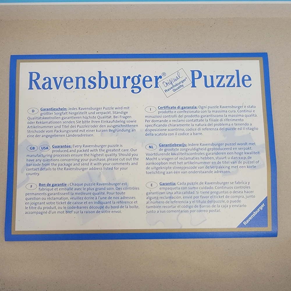NEW Ravensburger Delighted Dogs 300 Piece XXL Jigsaw Puzzle Kids Toys